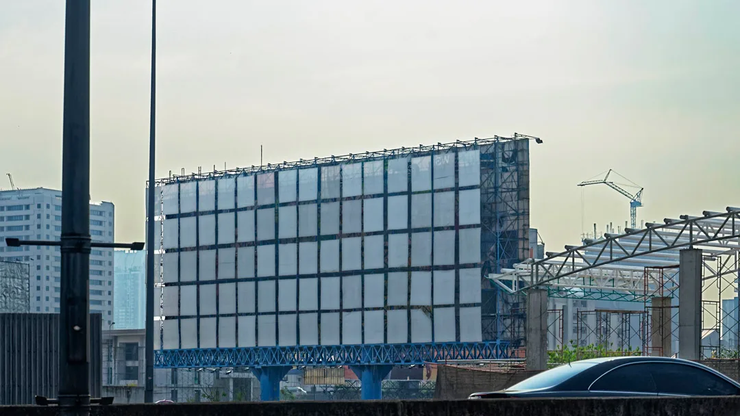 In Praise of Blank&nbsp;Billboards